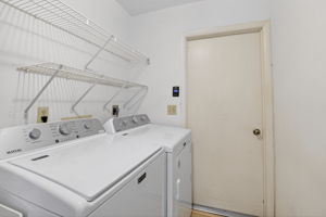  Photo 39
