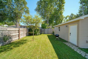  Photo 40