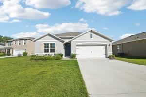 Canary Ln-001.jpg