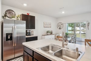 Canary Ln-015.jpg