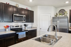 Canary Ln-020.jpg
