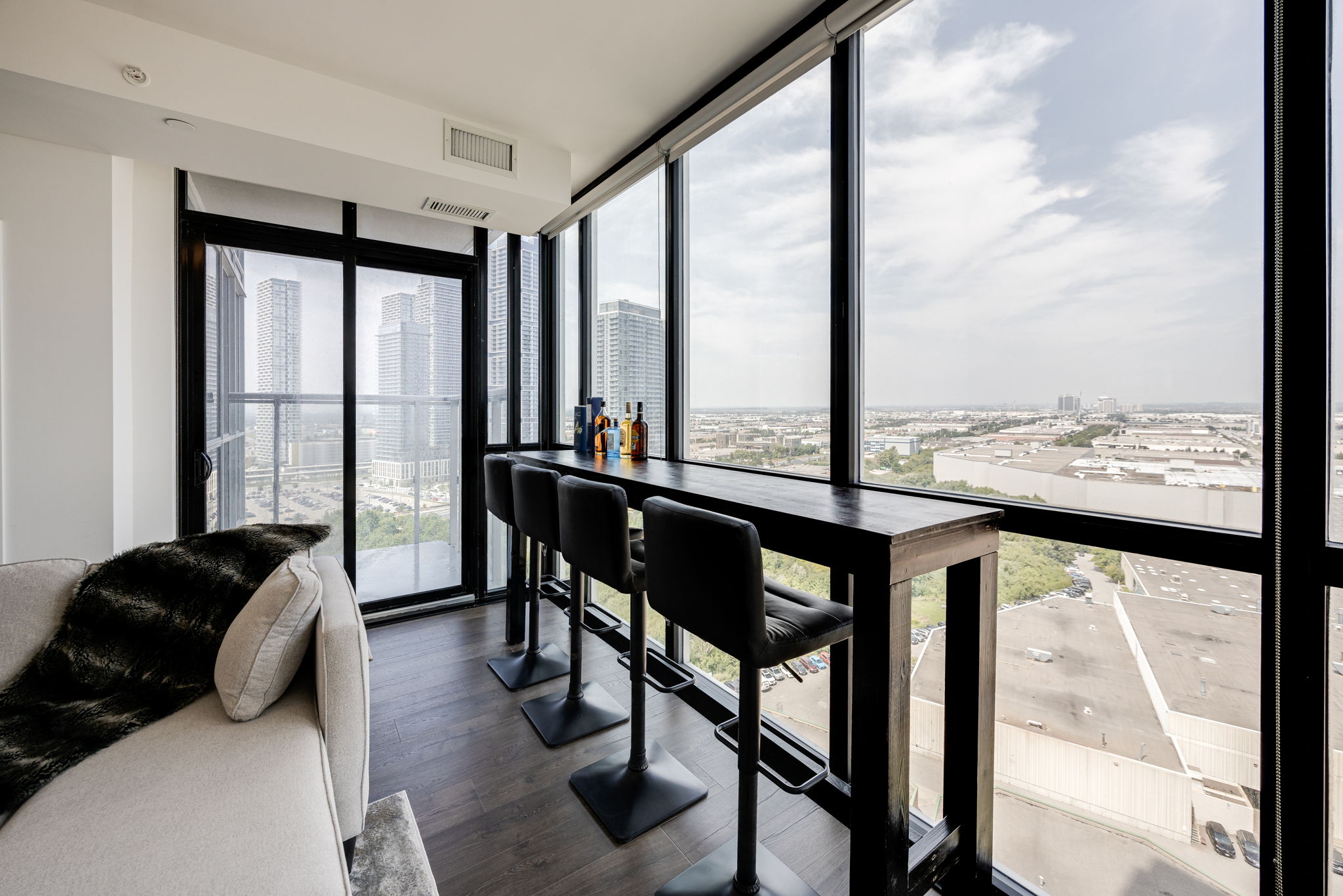 Vaughan property showcase — delivered property photograph 7
