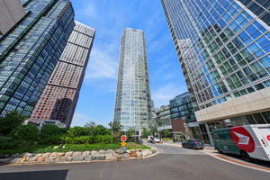  Photo 0
