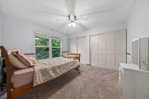  Photo 47