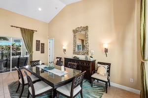 SW 26th St-S1610-011.jpg