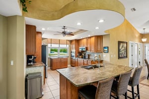 SW 26th St-S1610-015.jpg