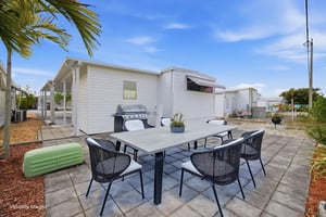 IMG_1639 virtually staged.jpeg