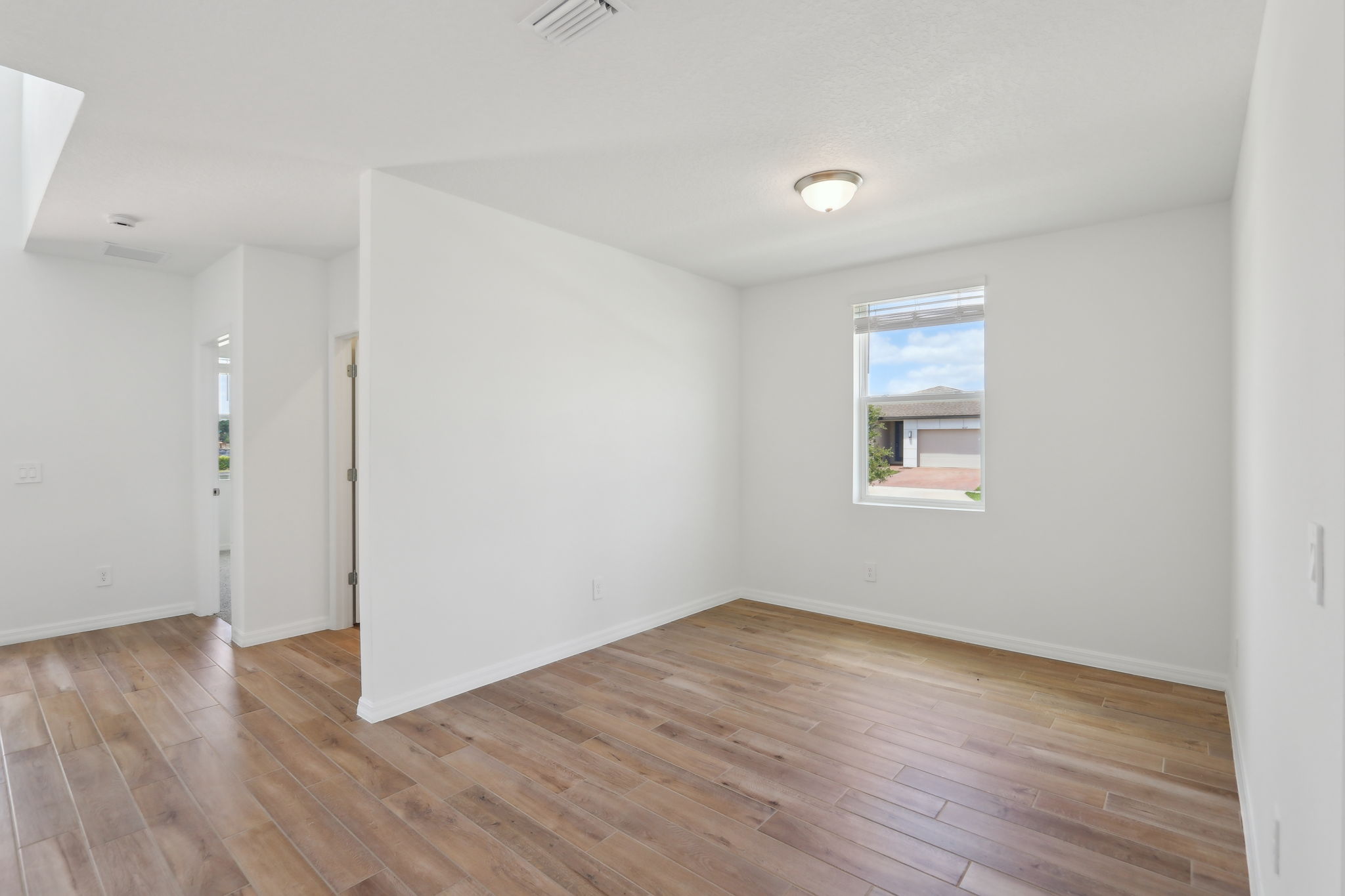 Orlando- Reserve at Twin Lakes-2917 Wild Olive Dr, St. Cloud, FL 34772-011
