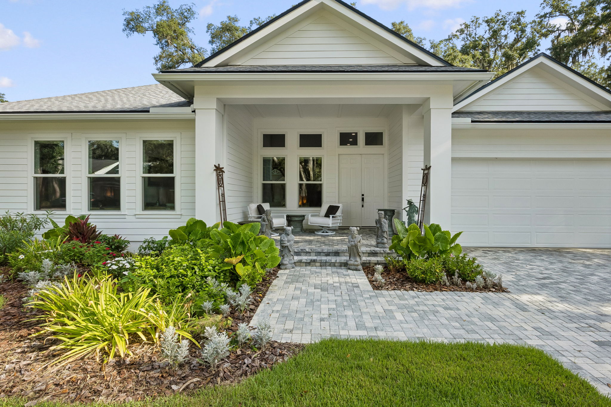 Front Entry Detail