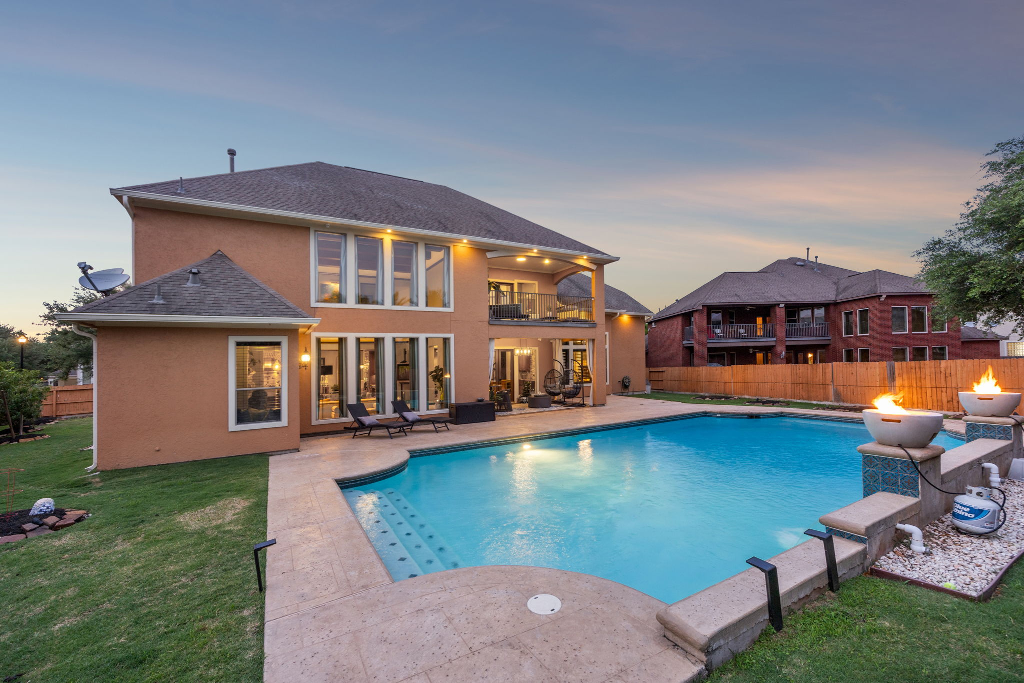 2919Auburn_006