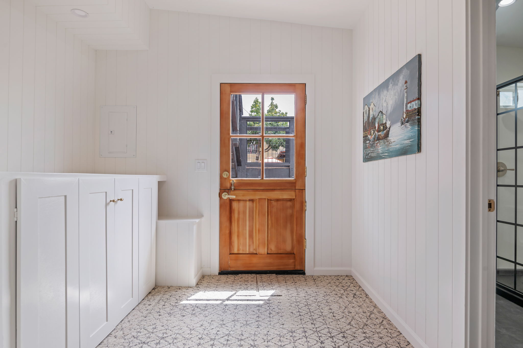 04-Mudroom