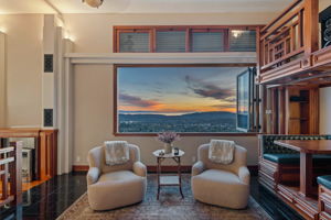 04-Living Room (twilight)