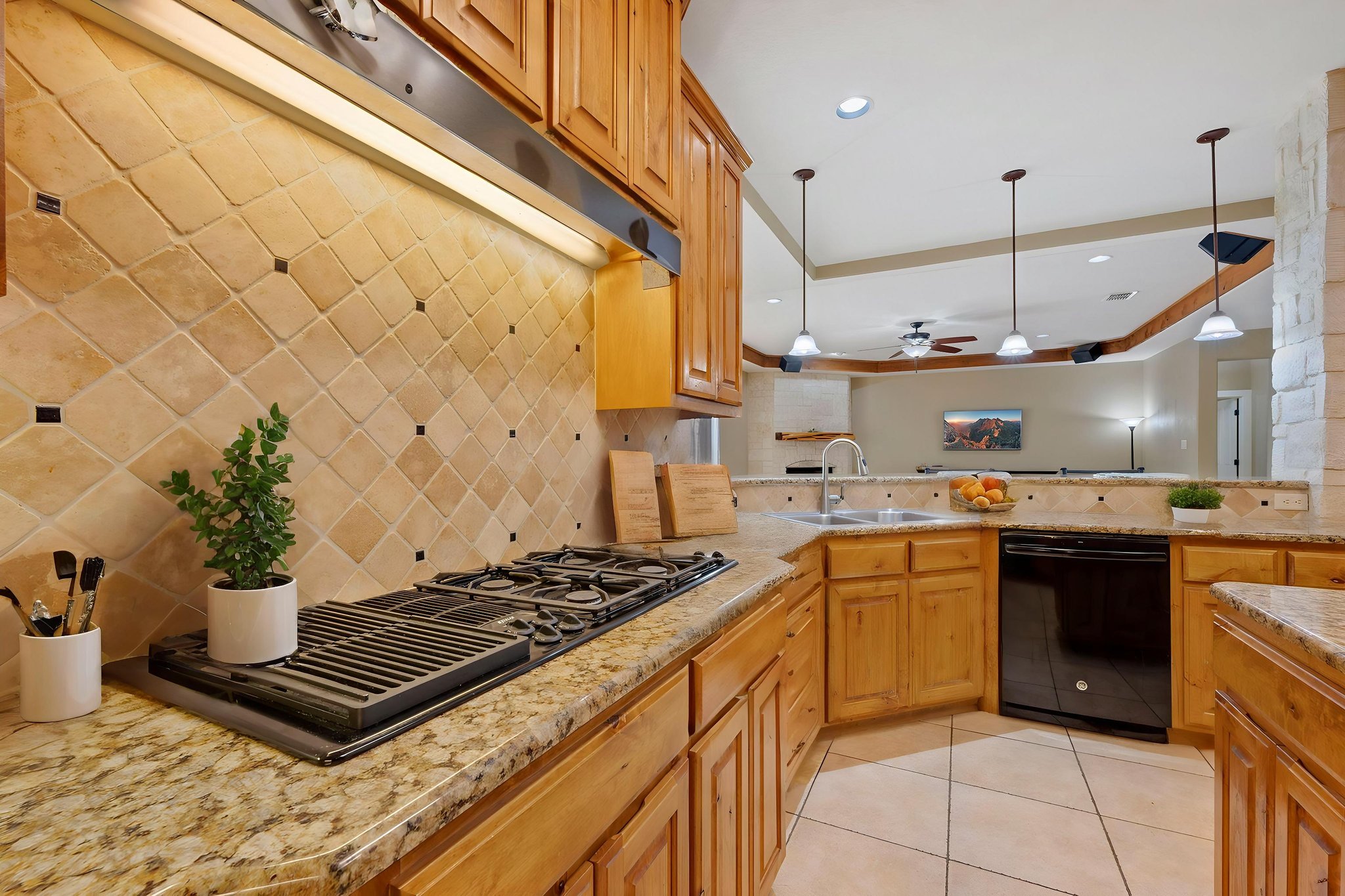 18 virtually staged.jpeg