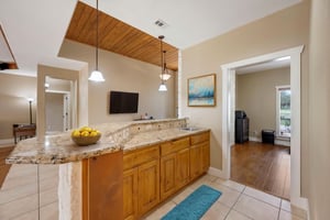 09 virtually staged.jpeg