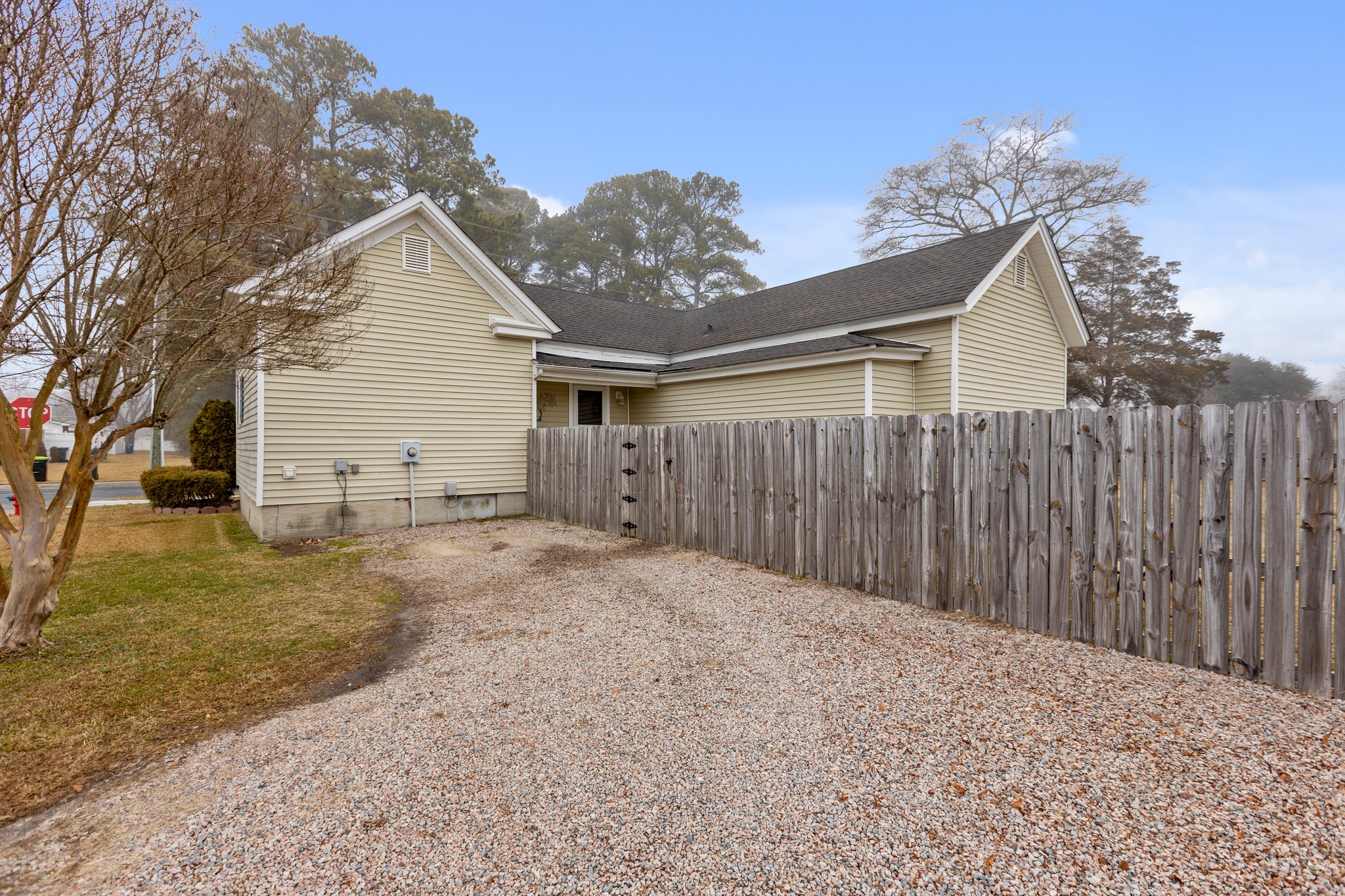 292 Main St, Winterville, NC 28590, USA Photo 6