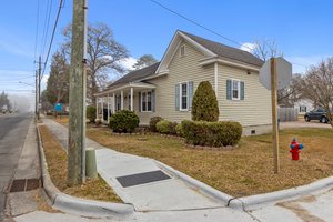 292 Main St, Winterville, NC 28590, USA Photo 2