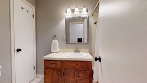 292 Main St, Winterville, NC 28590, USA Photo 28