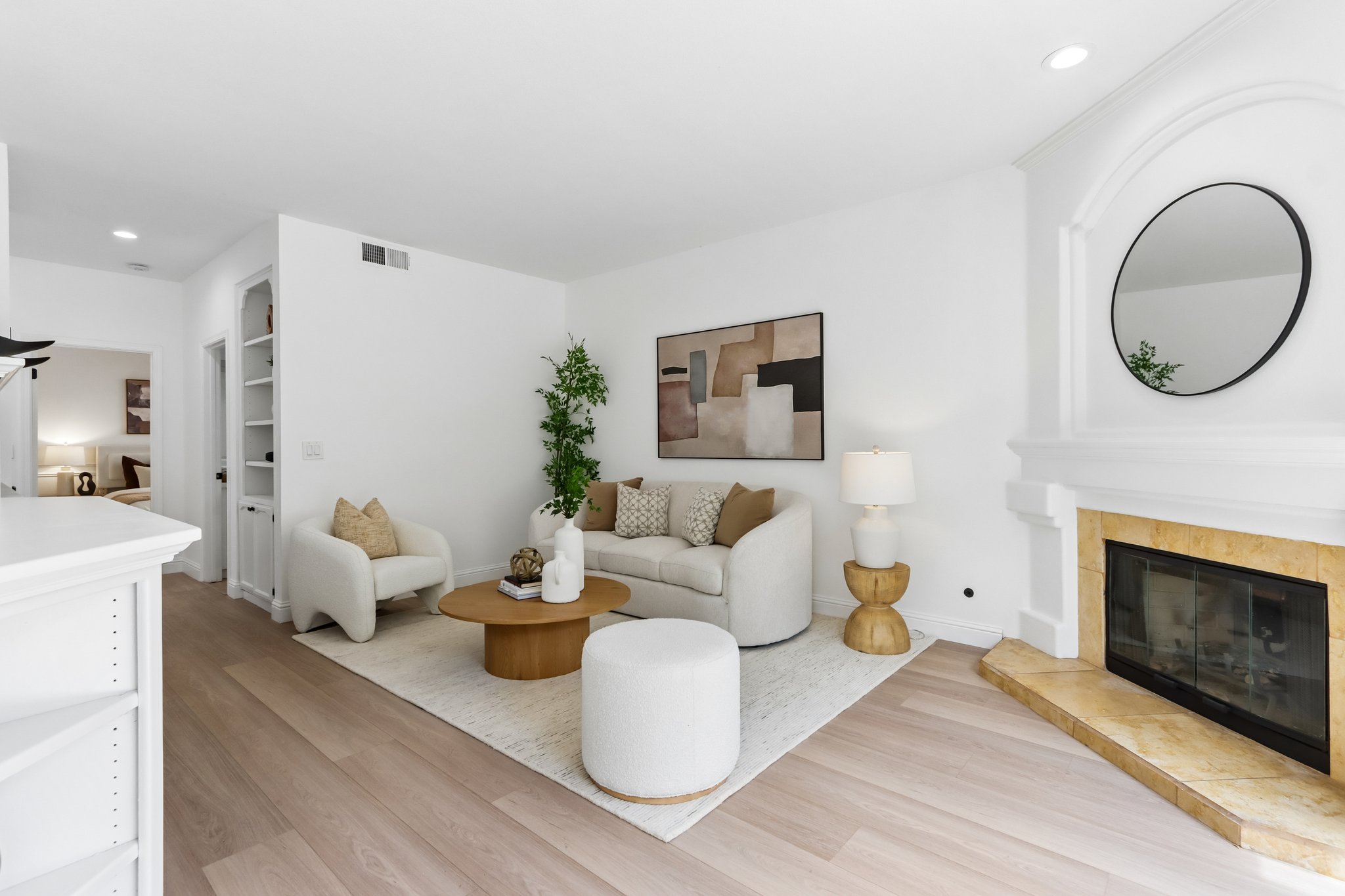 Silverlake Ct-S2207-022.jpg