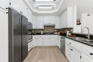 Silverlake Ct-S2207-031.jpg