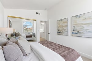 Silverlake Ct-S2207-043.jpg