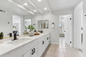 Silverlake Ct-S2207-054.jpg