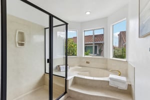 Silverlake Ct-S2207-055.jpg