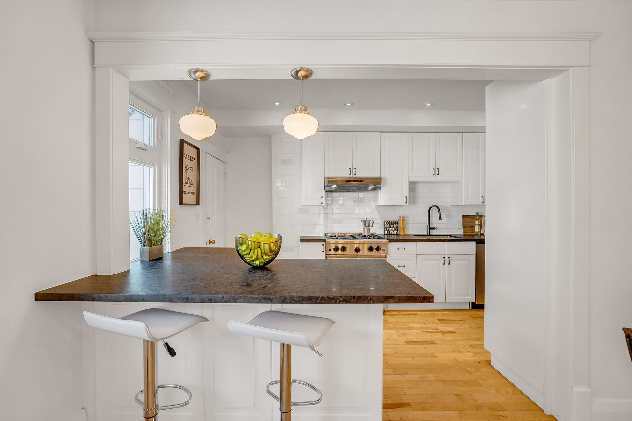 16-kitchen1