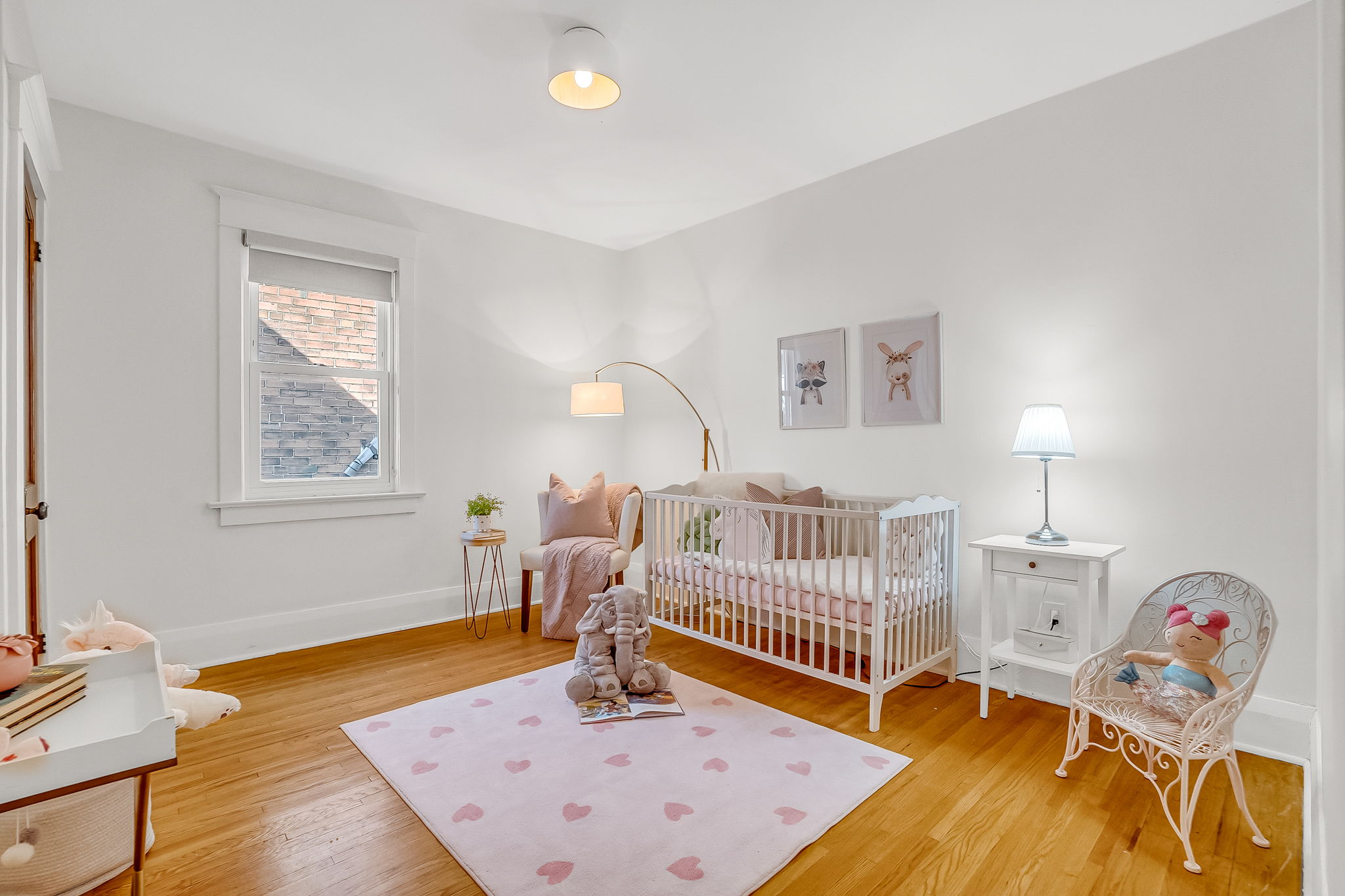 28-second bedroom1