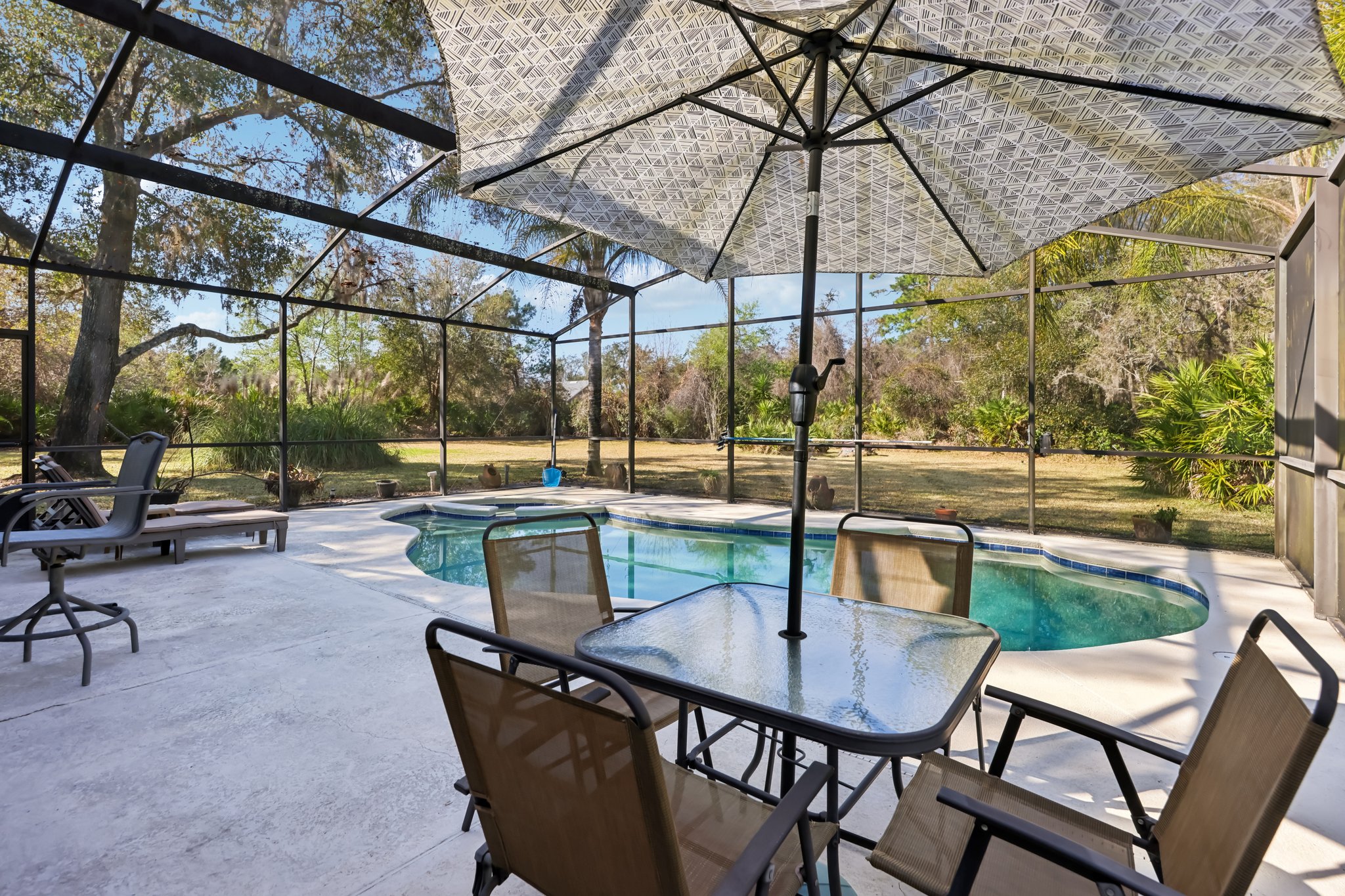 Old Ml-S2002-038.jpg