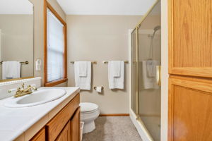  Photo 44