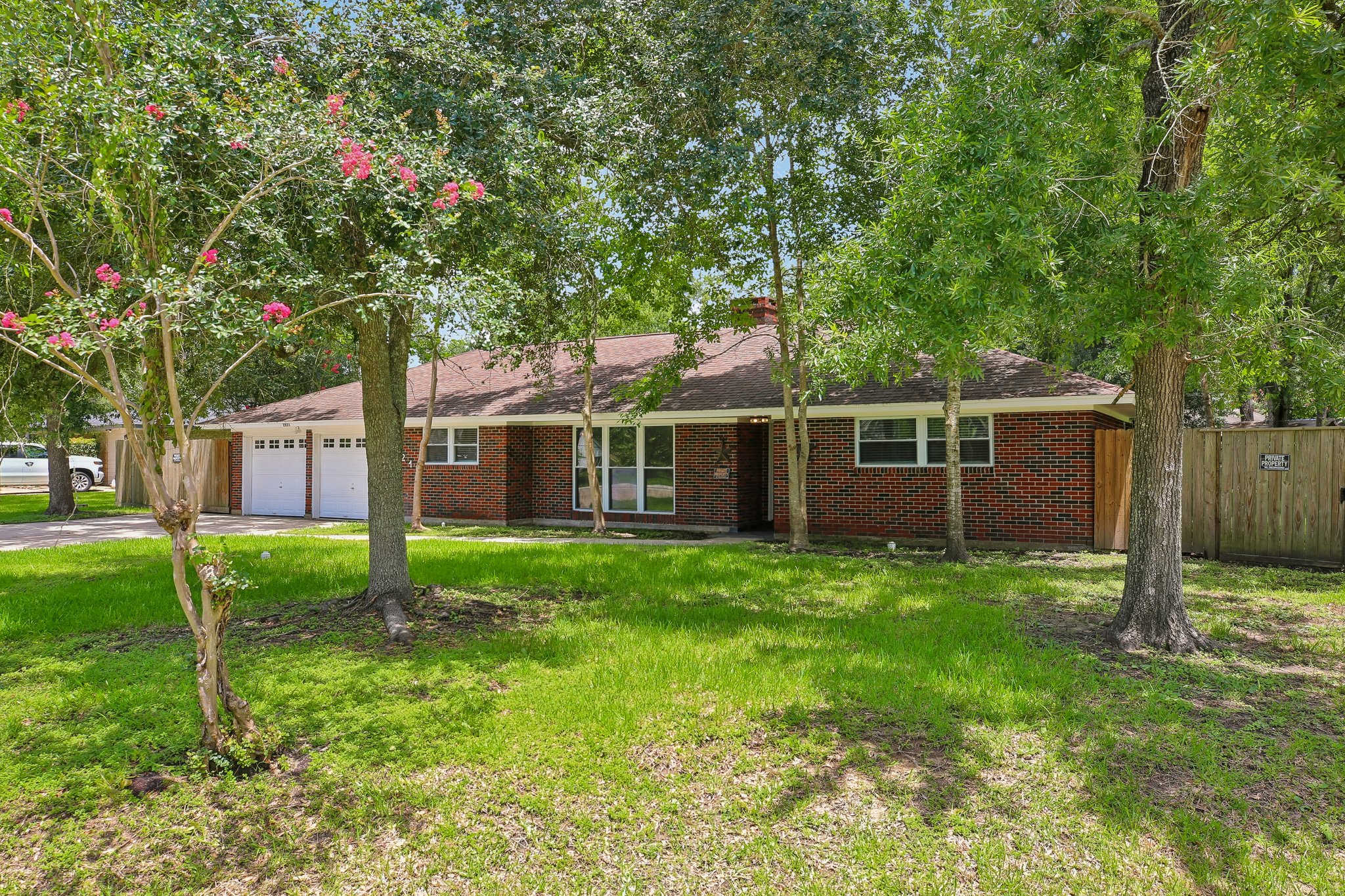 2921 Oak Dr-S2406-003.jpg