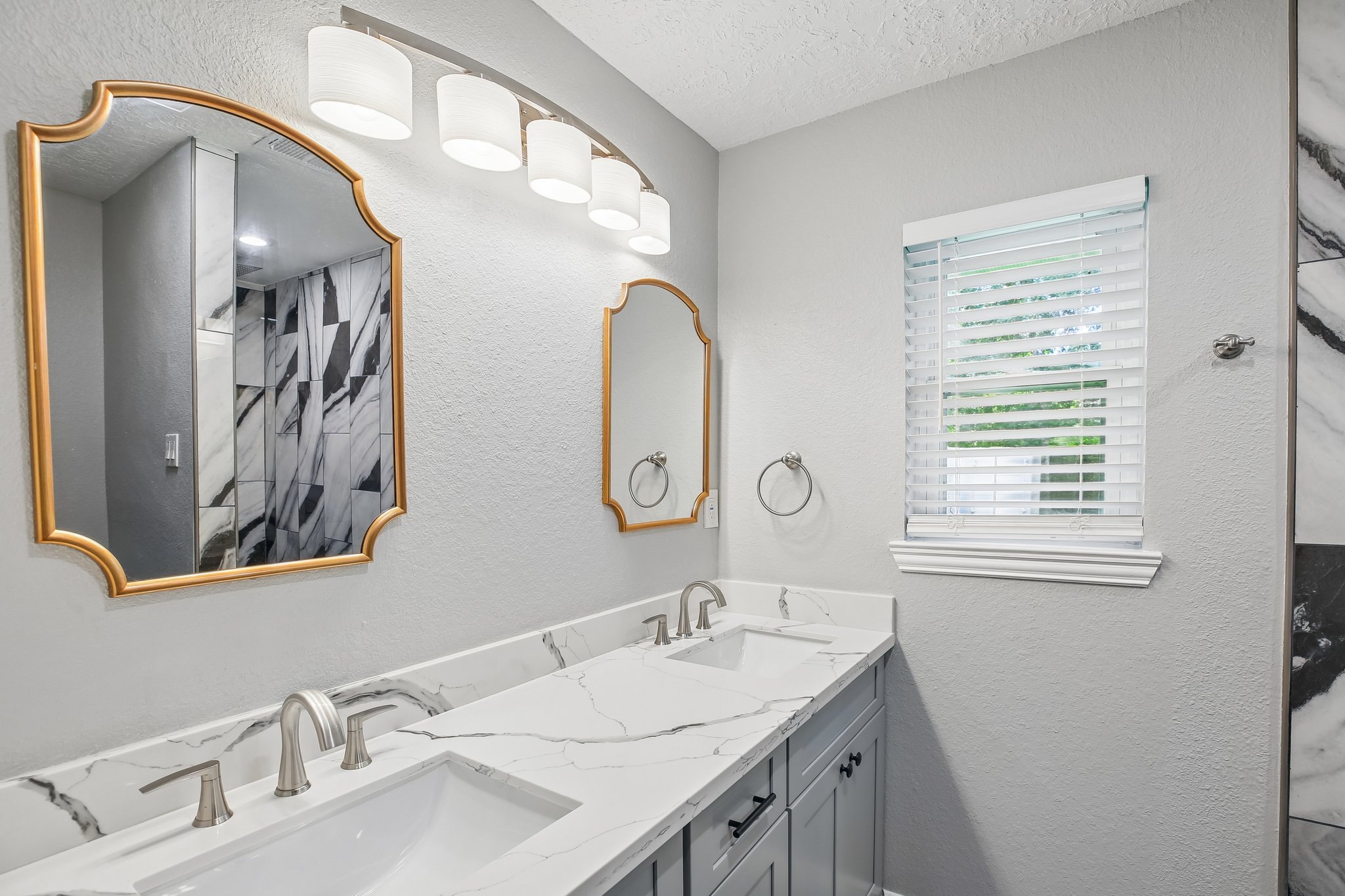 2921 Oak Dr-S2406-039.jpg