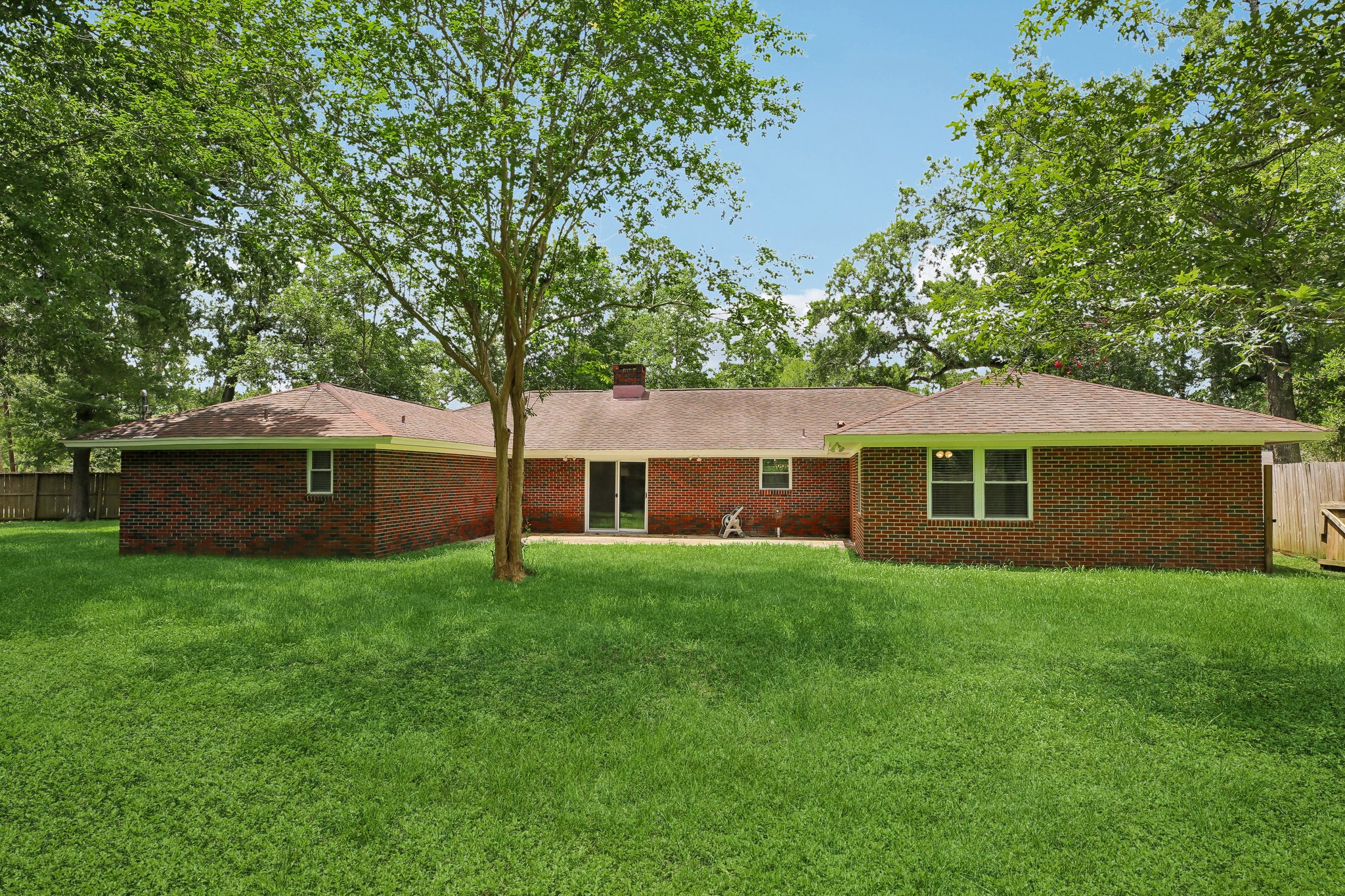 2921 Oak Dr-S2406-044.jpg