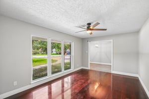 2921 Oak Dr-S2406-019.jpg