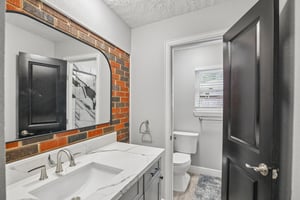 2921 Oak Dr-S2406-024.jpg