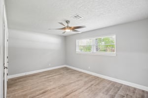 2921 Oak Dr-S2406-029.jpg