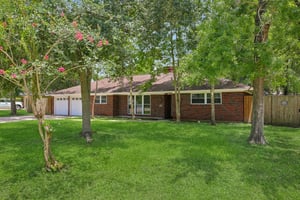 2921 Oak Dr-S2406-047.jpg