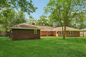 2921 Oak Dr-S2406-048.jpg
