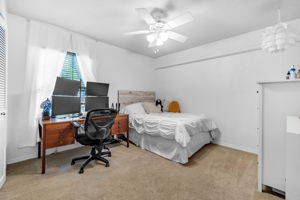  Photo 31