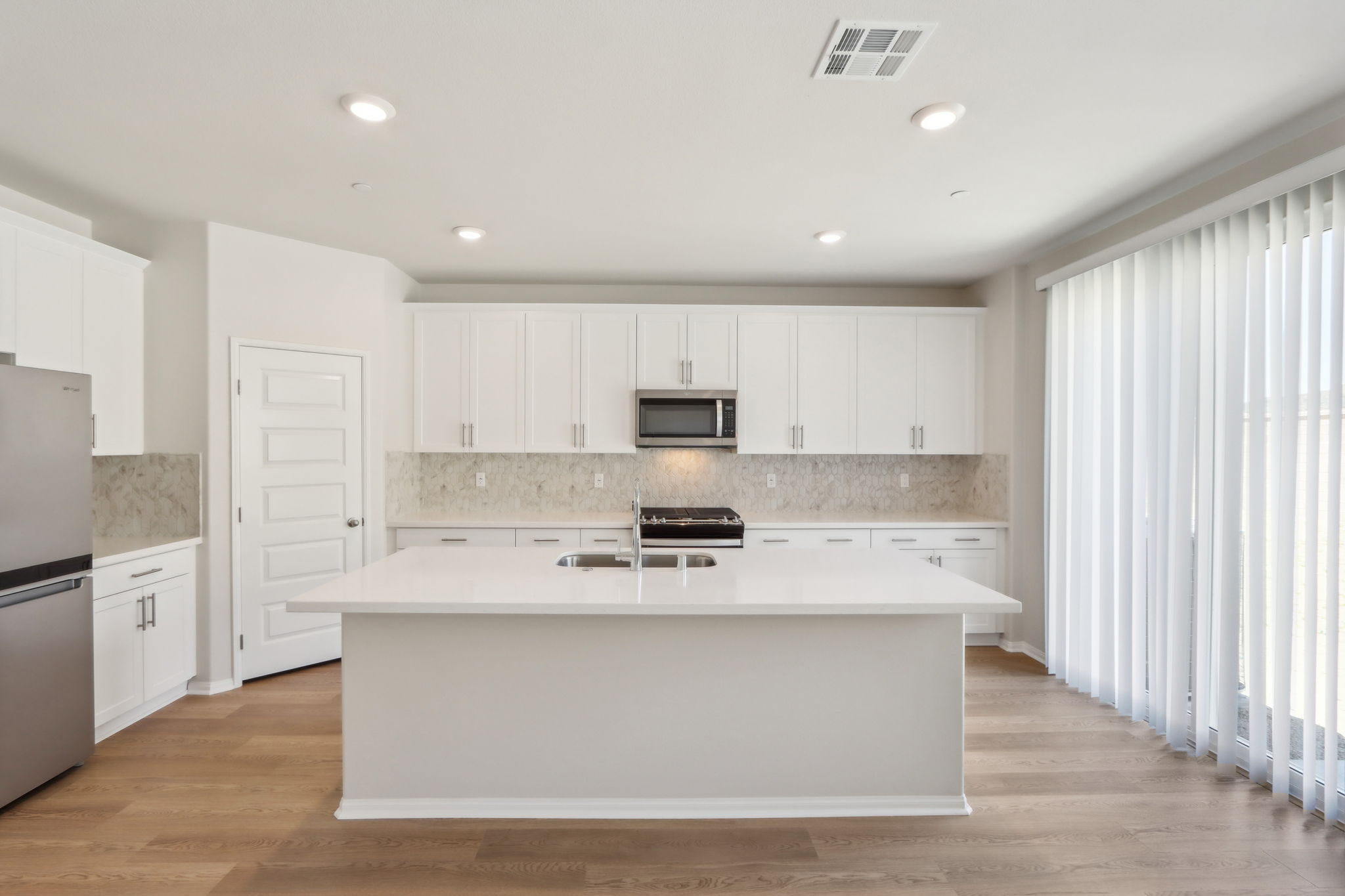 So Cal - Nichols Ranch - 29218 Quarry Wy Lake Elsinore CA 92532 - 012