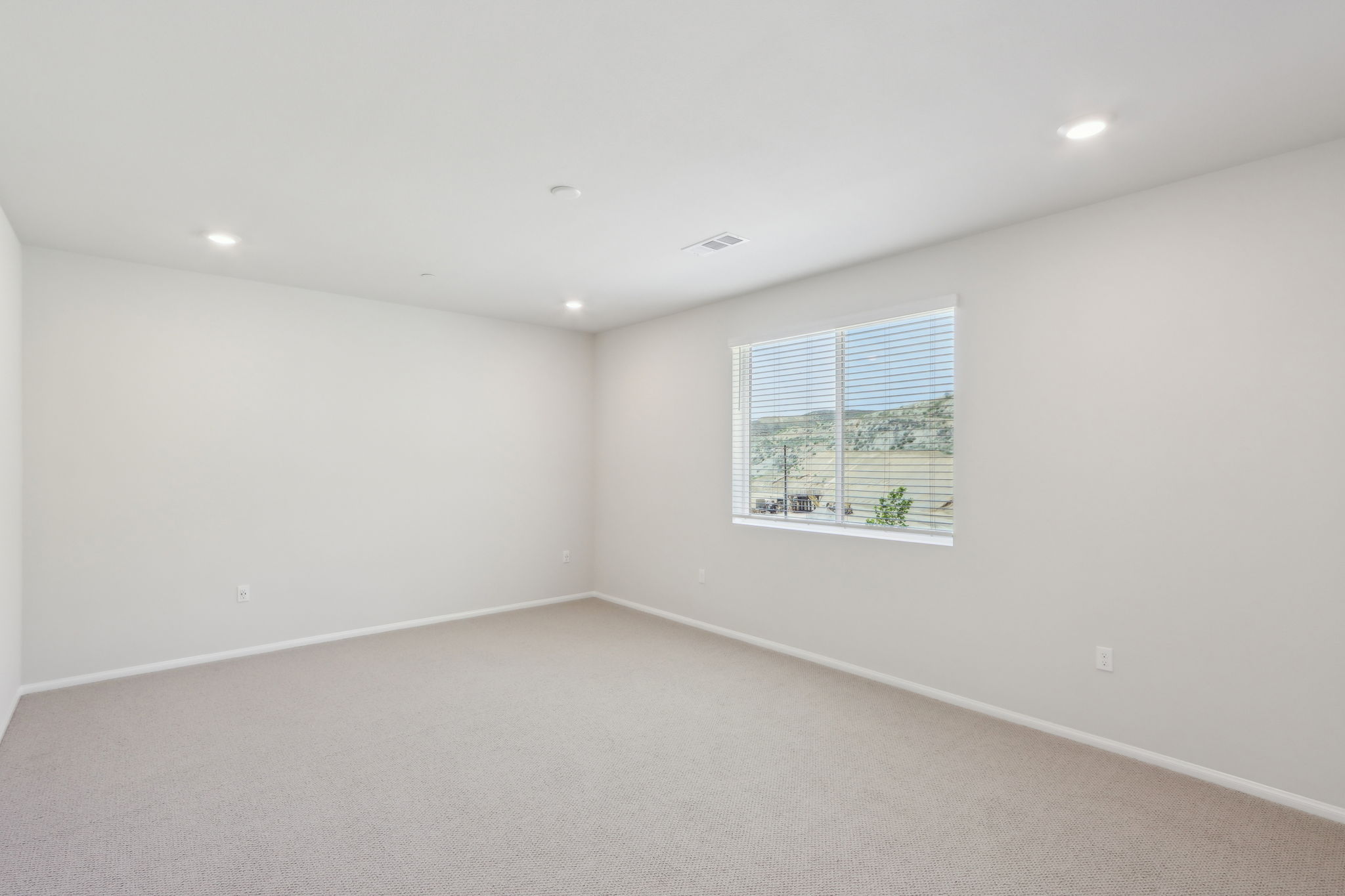 So Cal - Nichols Ranch - 29218 Quarry Wy Lake Elsinore CA 92532 - 024