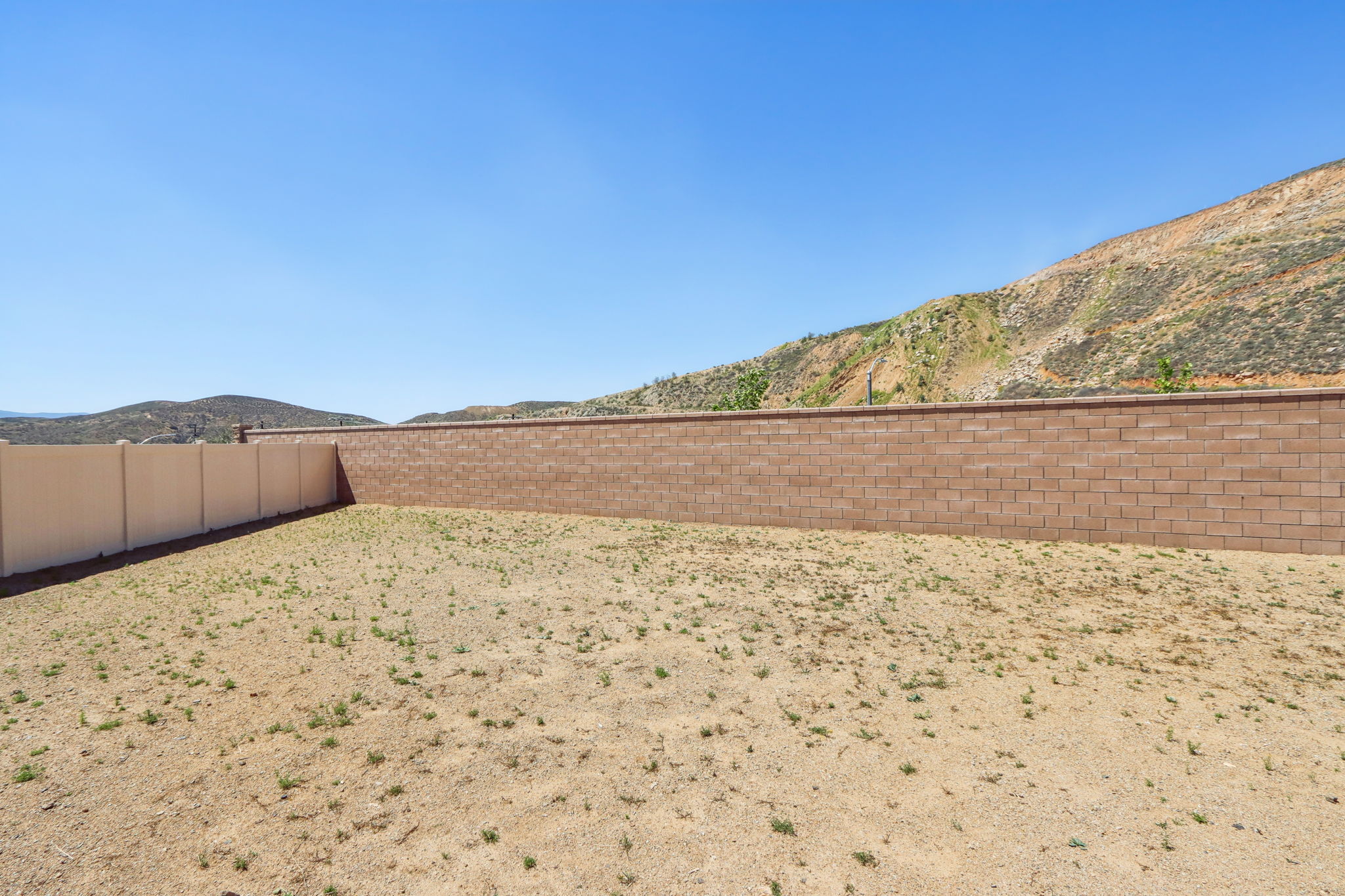 So Cal - Nichols Ranch - 29218 Quarry Wy Lake Elsinore CA 92532 - 043