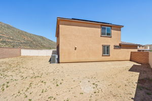 So Cal - Nichols Ranch - 29218 Quarry Wy Lake Elsinore CA 92532 - 041