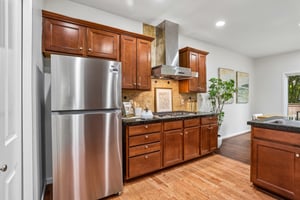 183rd Pl-S3009-017.jpg