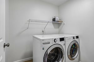 183rd Pl-S3009-030.jpg
