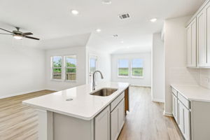 San Antonio - Catalina - 2922 Clemente Wy Converse TX 78109 - 013