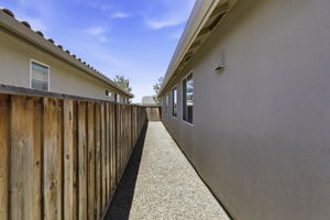  Photo 38