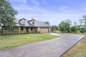  Photo 40