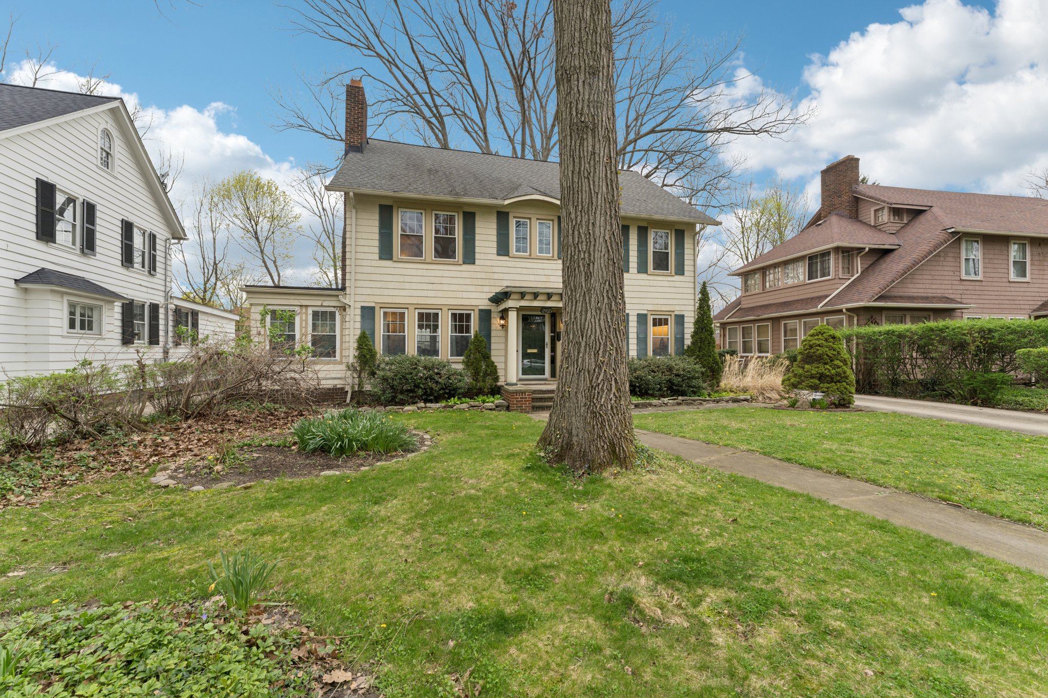 E Overlook Rd-S1504-004.jpg