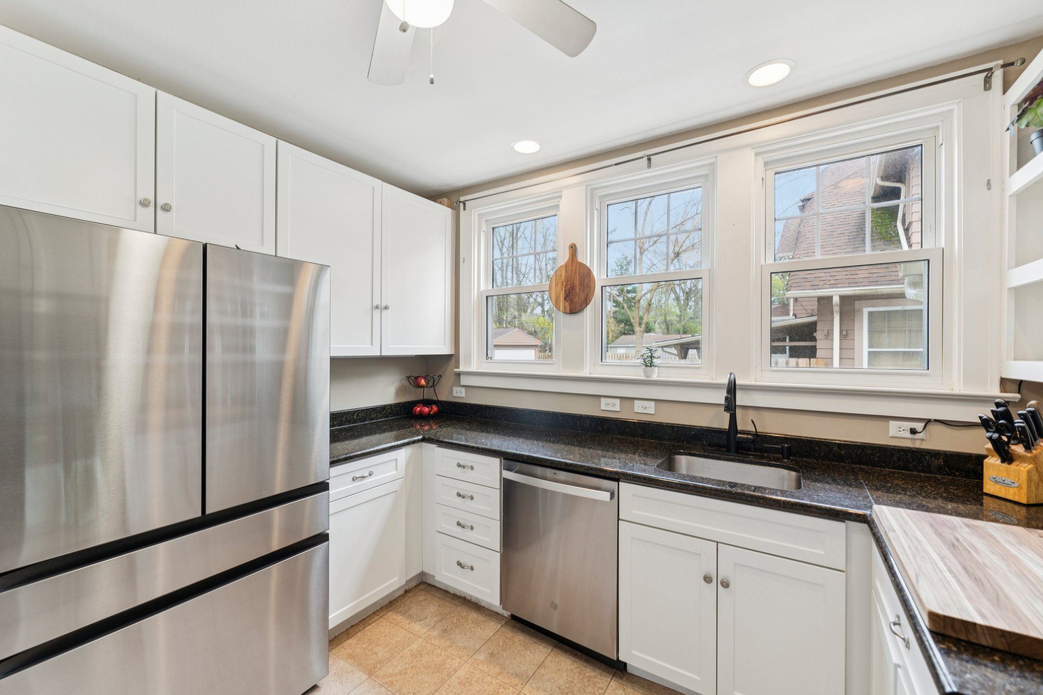 E Overlook Rd-S1504-020.jpg